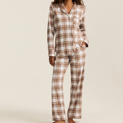 Kariertes Damen‑Pyjama‑Set mit Perlmuttknöpfen