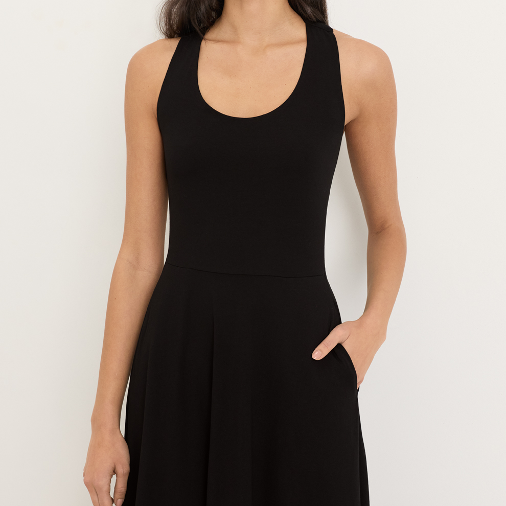 Maxikleid mit Kreuz‑Rücken und integriertem BH